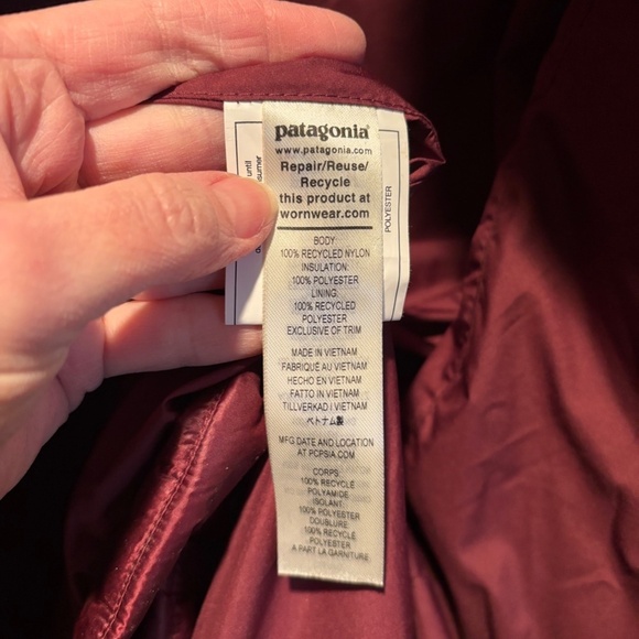 Patagonia Women's Radalie Parka in Light Balsamic XS - Picture 5 of 8